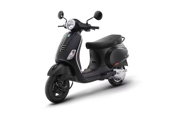Piaggio Vespa Notte
